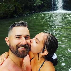 Meet your Posher, Tanner